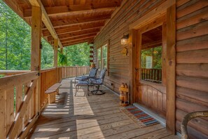 Terrace/patio - Large,PRIVATE Mtn log home HOTTUB with Lake/BEACH/river/waterfall/ canoes/pet.  (Lake Lure)