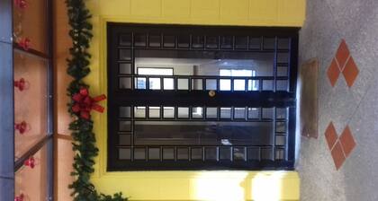 SEGURO, ACOGEDOR Y CĂLIDO - SU HOGAR EN QUITO