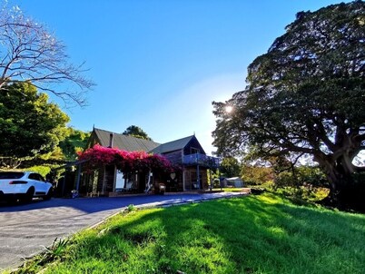 Kiama's Secret Ocean-view Cottage 