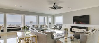 New Oceanfront hjem med svømmebasseng / spa, spill Rm, Heis, 4 Masters & Kino