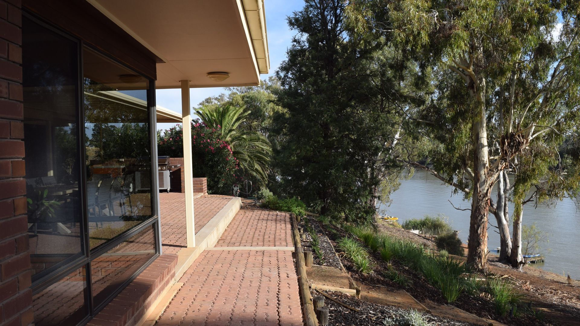 Loxton River Escape - Holiday home on the river — image 3
