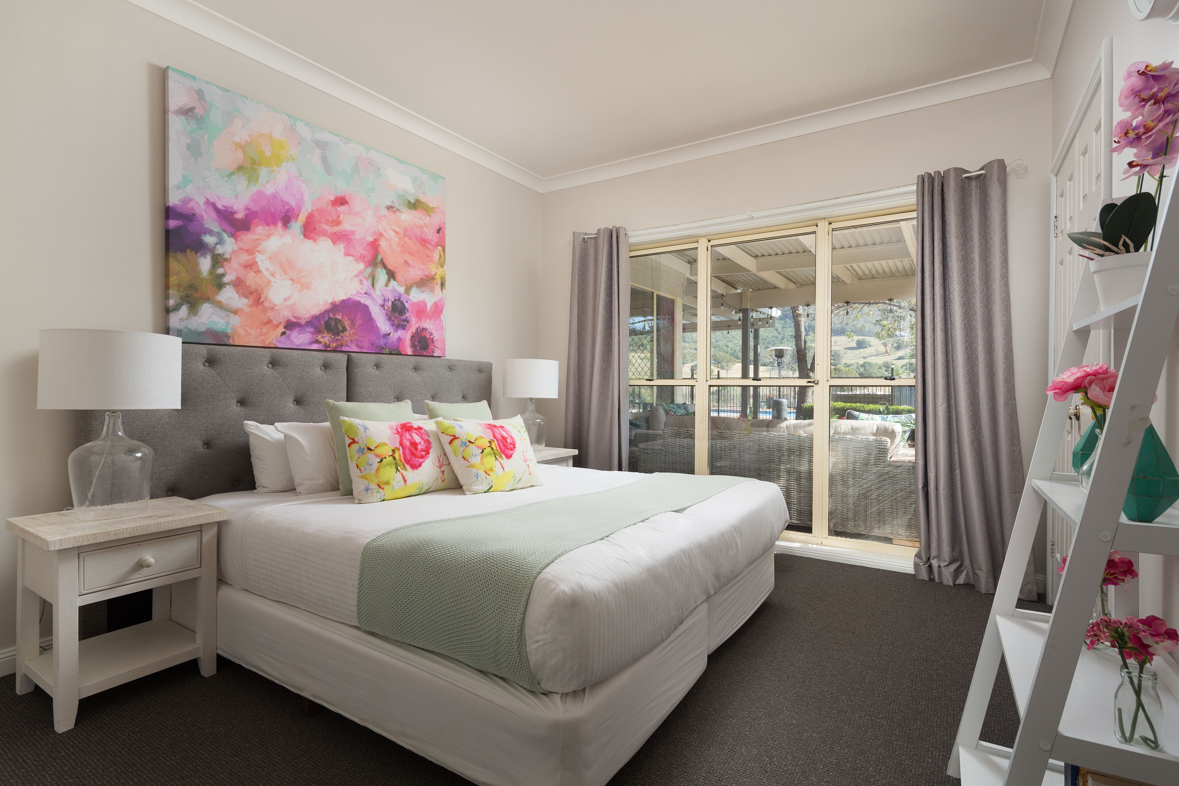 Tharah - Mountain View Estate — image 8