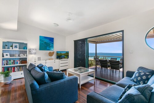 Panoramic views from this beautiful unit set high on the hill overlooking...