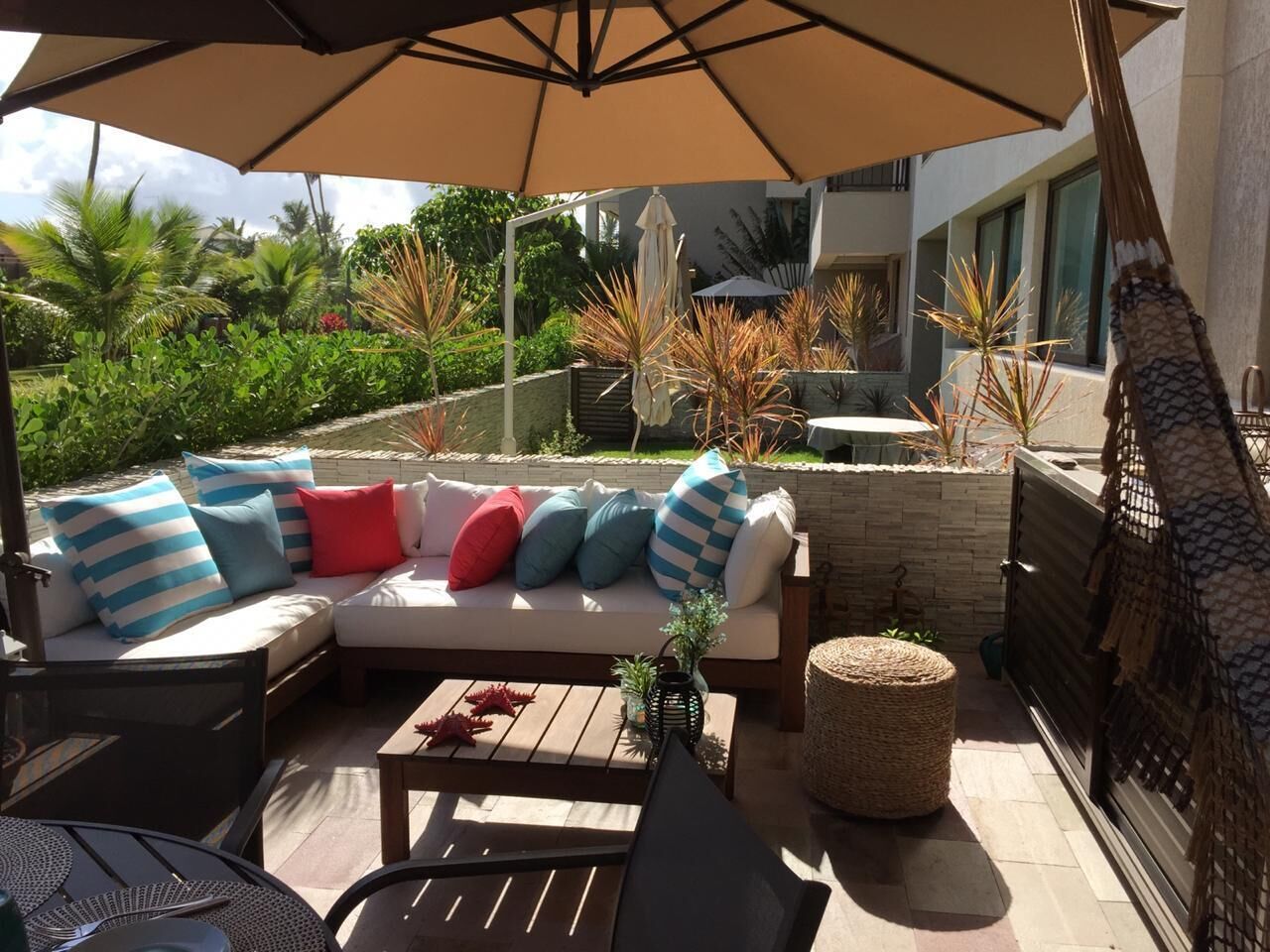 Flat 2 qtos, Ecolife Condominium, private garden, barbecue and brewery