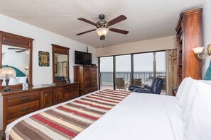 2 chambres, fer et planche à repasser, accès à Internet, literie fournie