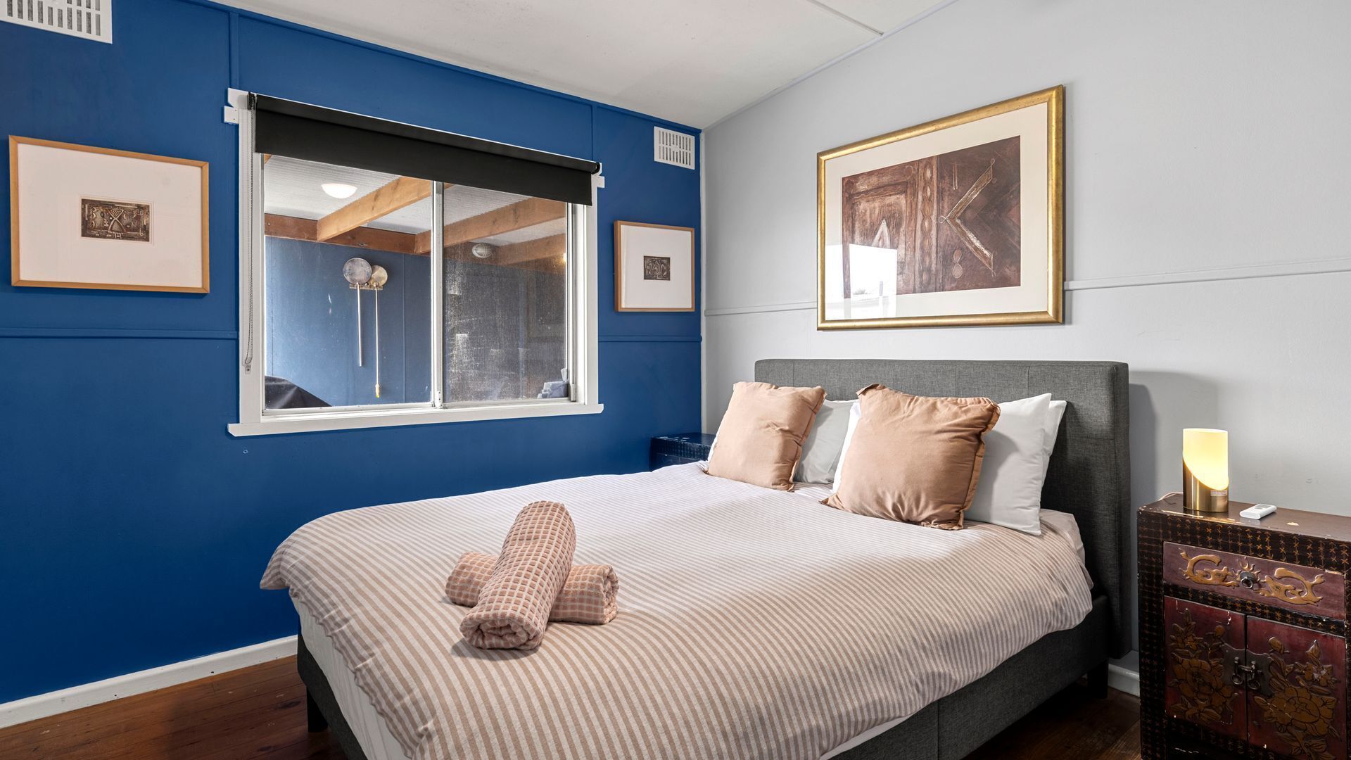 4 bedrooms, iron/ironing board, travel cot, free WiFi