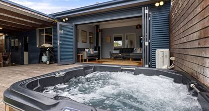 Bluetongue @ Culburra: Pet Friendly, 4 Mins to Beach