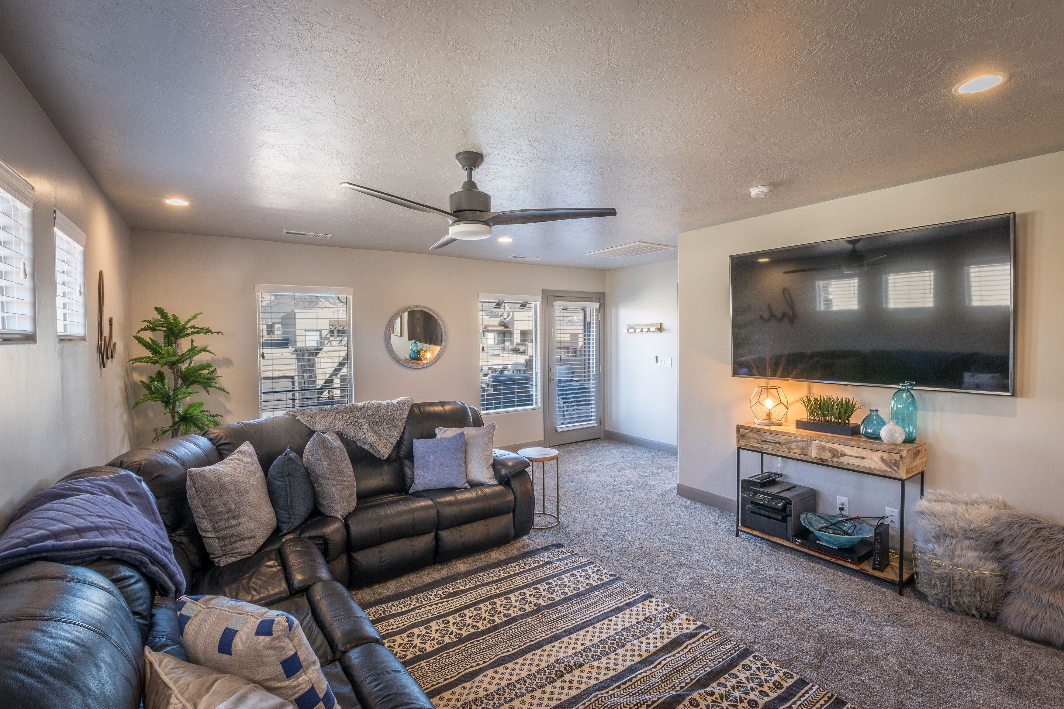 Fun At The Ledges located by The Ledges Golf Club *Resort Amenities Included!