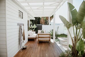 Terrace/patio - Chilled beachhouse for 6 guests.Yoga & Pilates studio,firepit & mineral pool. (Gerringong)