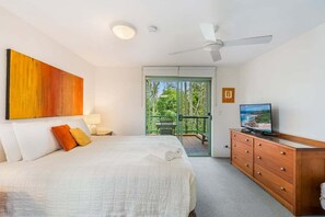 3 bedrooms, iron/ironing board, free WiFi, bed sheets - Byron Surfside 4 at Clarkes Beach (Byron Shire)