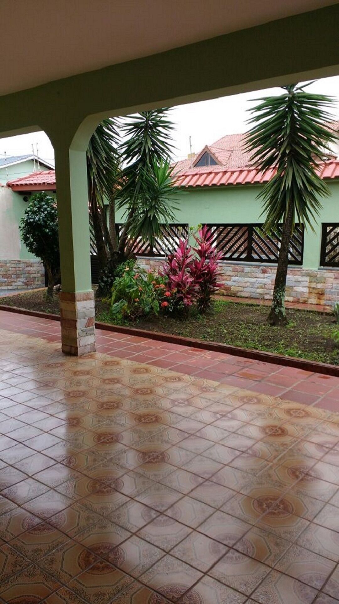 CASA PERUIBE SEASON, 150 MT FROM THE BEACH, COMFORT AND LEISURE GUARANTEED