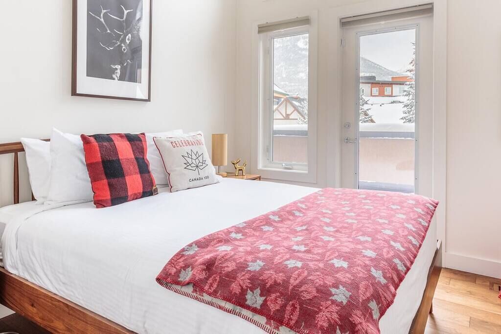 Alpine Vista Summary: