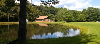Grey's Getaway Cabin  5 acres, Finger Lake area a little slice of heaven!