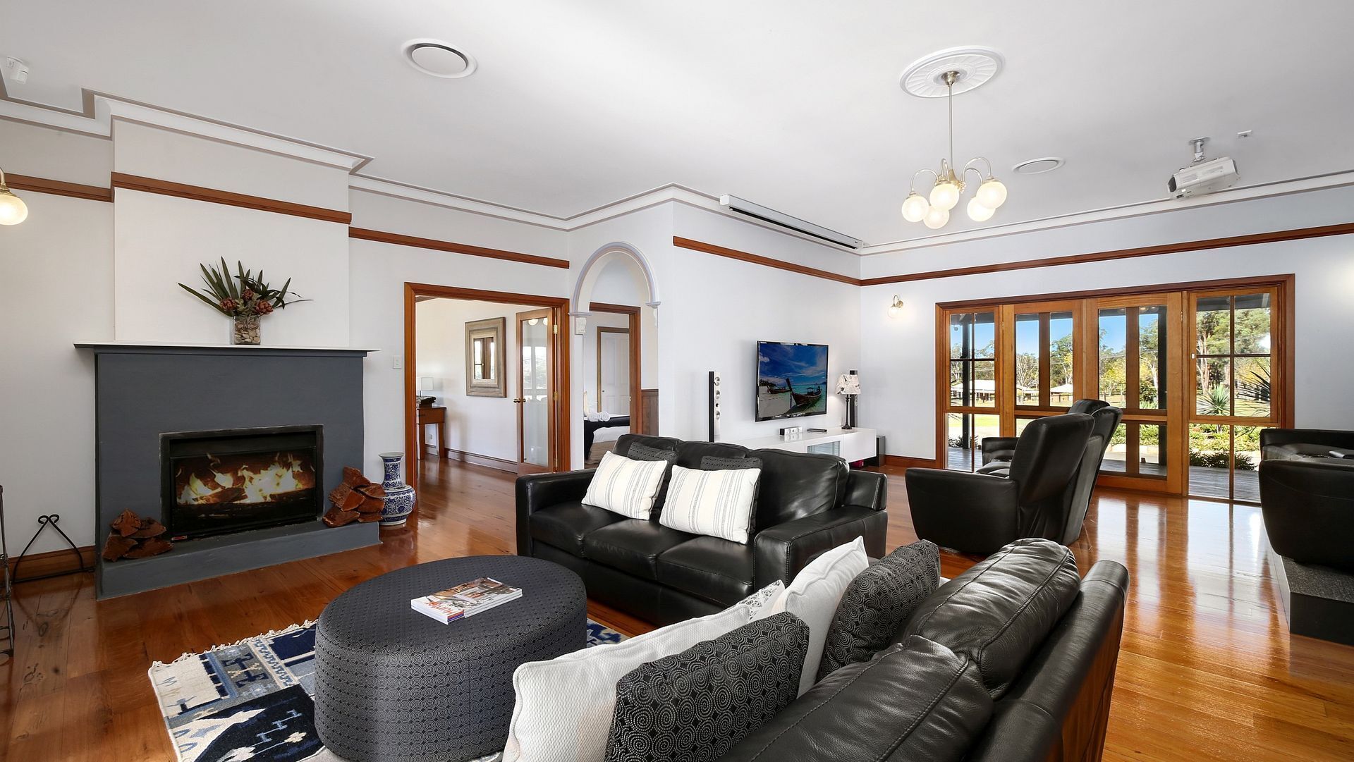 Stonegate Estate - Elegant Homestead — image 10