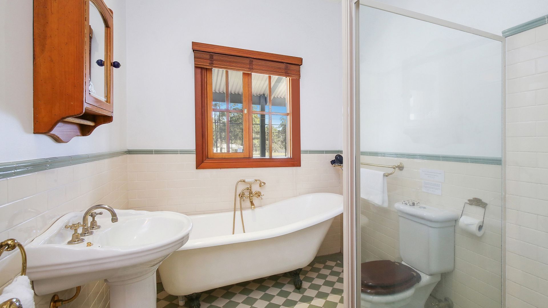 Stonegate Estate - Elegant Homestead — image 20