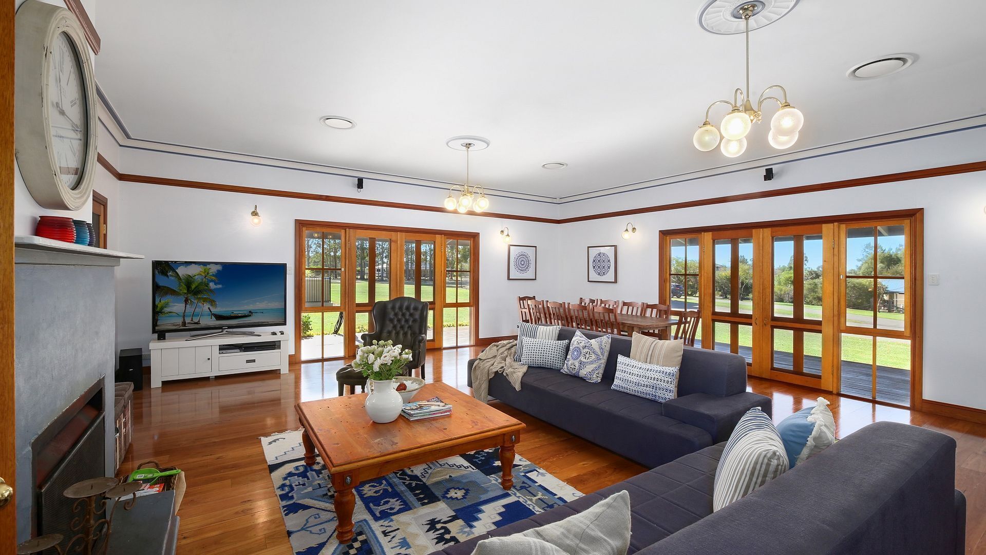 Stonegate Estate - Elegant Homestead — image 12