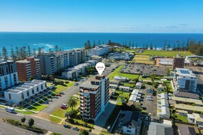 Exterior - Fountain Court 20: 2 BR, 1 BA Apartment in Port Macquarie, Sleeps 4 (Port Macquarie)