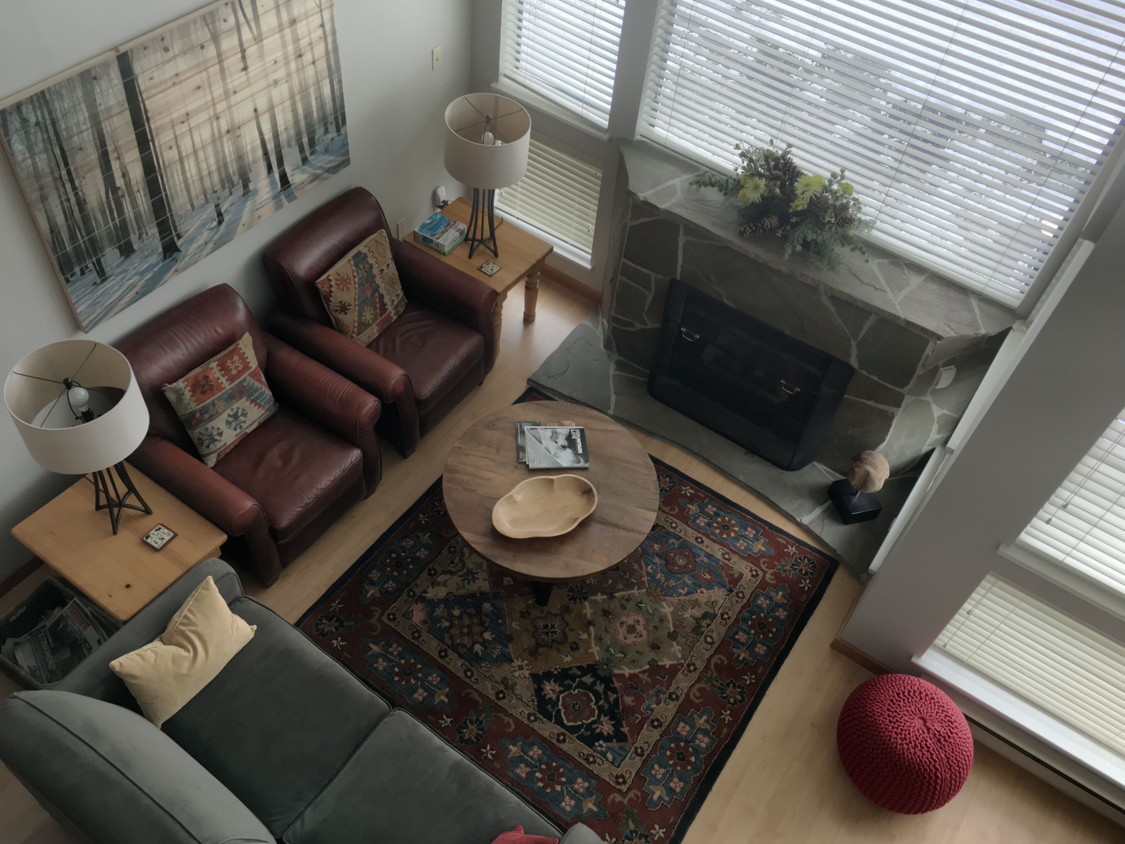 Largest Modernized Top Floor Condo in Greystone Lodge