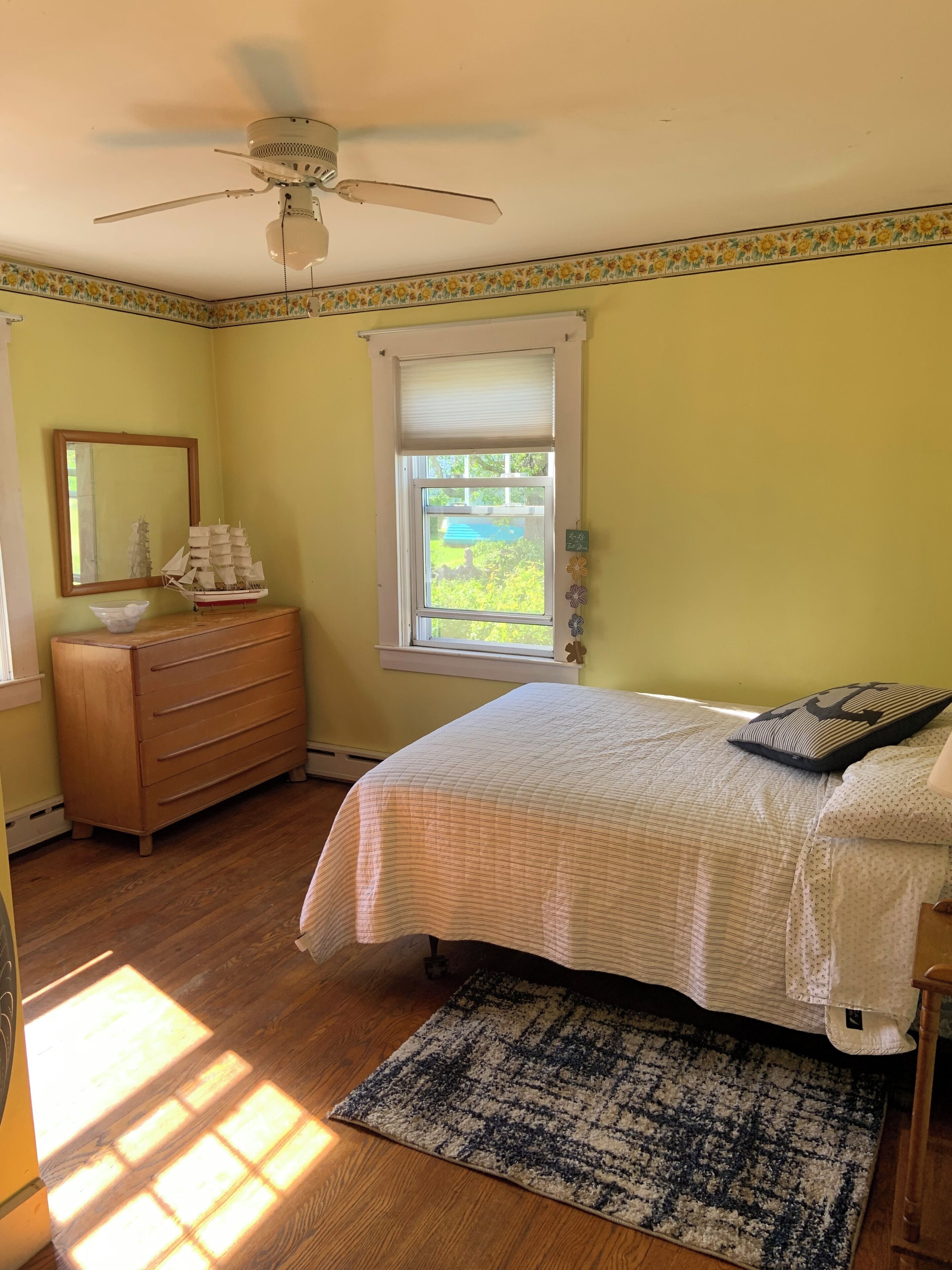 3 chambres, fer et planche à repasser, Wi-Fi gratuit, draps fournis