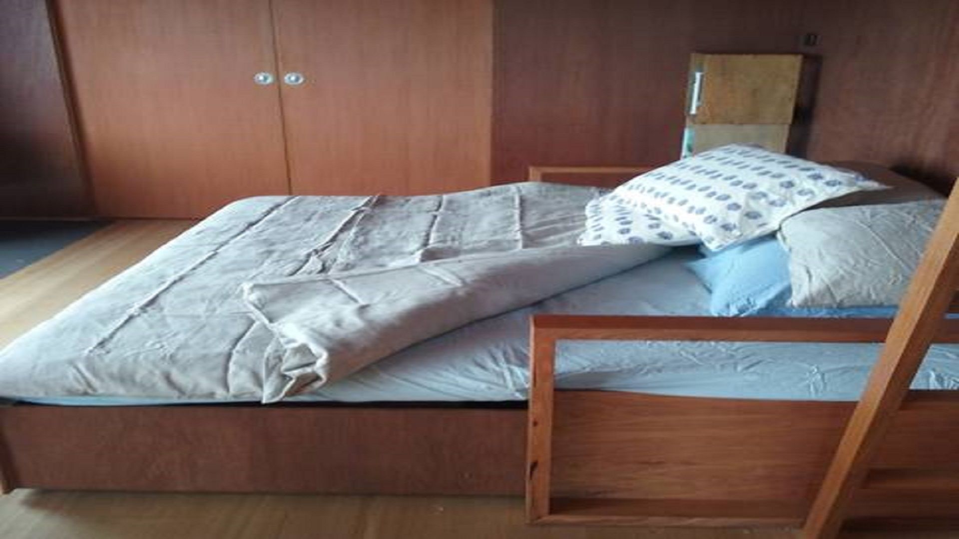 Tamar Valley Vineyard Retreat — image 13