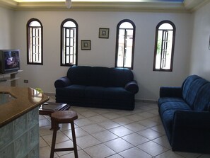 Smart TV, DVD player