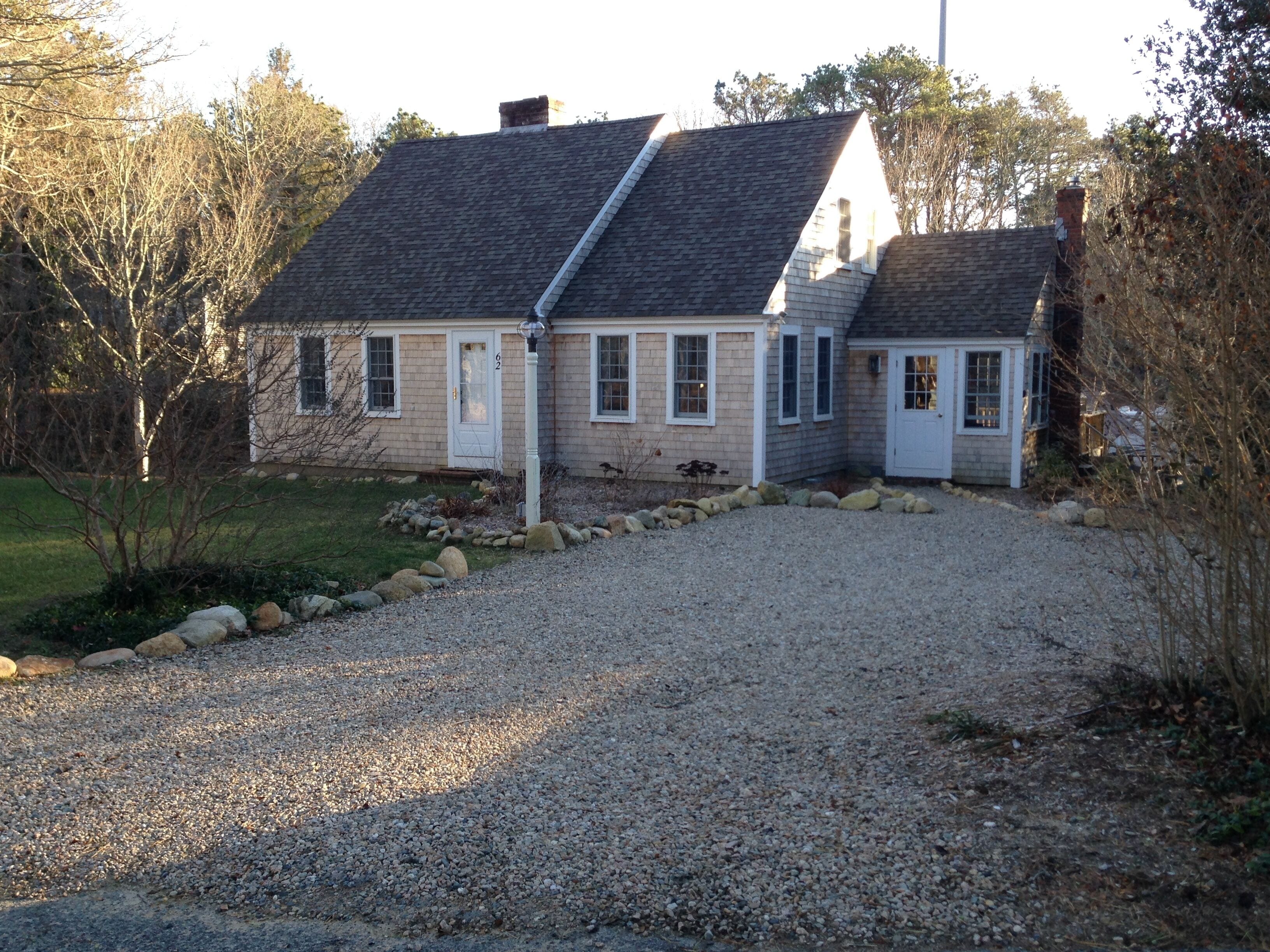 Perfect 2000 Sq/ft Cape On Dead-end St, 5 Min To Beach & Nickerson & Rail-trail