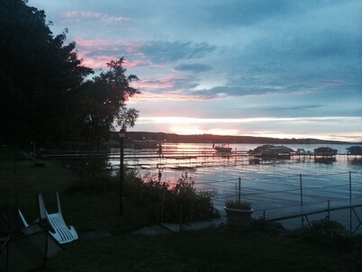 Chautauqua Lakefront Cottage con muelle y espectaculares vistas