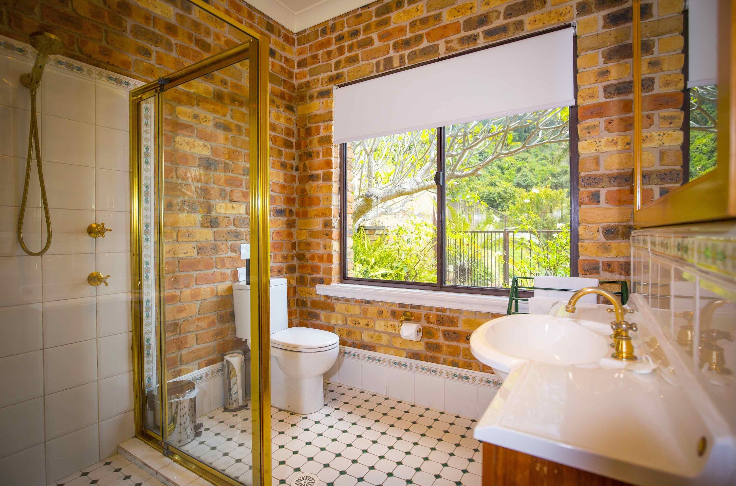 Aquila - 4 bedroom home with amazing valley views and swimming pool — image 11