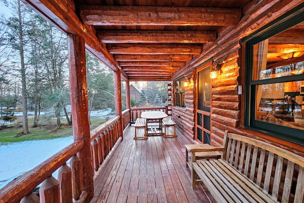 2nd Floor Deck