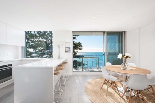 Cronulla Ocean View Apartment 87