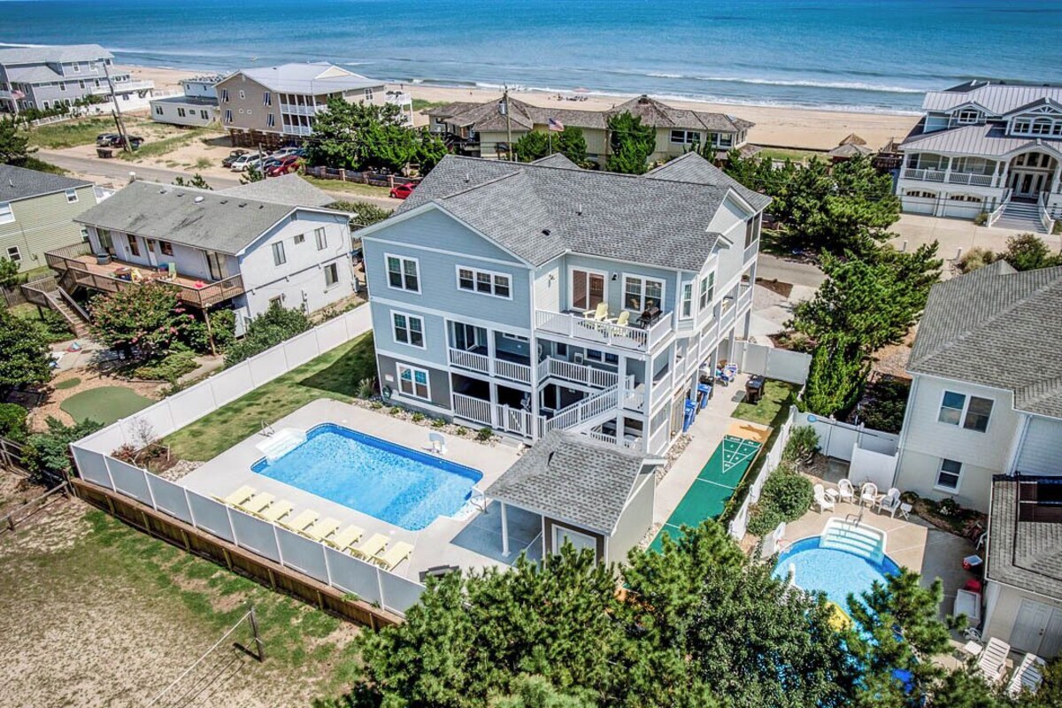 Ruff Life | 320 ft from the beach | Dog Friendly, Private Pool, Hot Tub