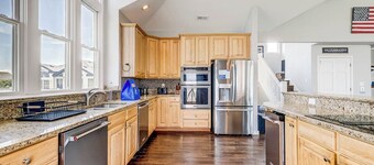 Wine N' Sea | 348 ft from the Beach | Dog Friendly, Private Pool, Hot Tub | Duck