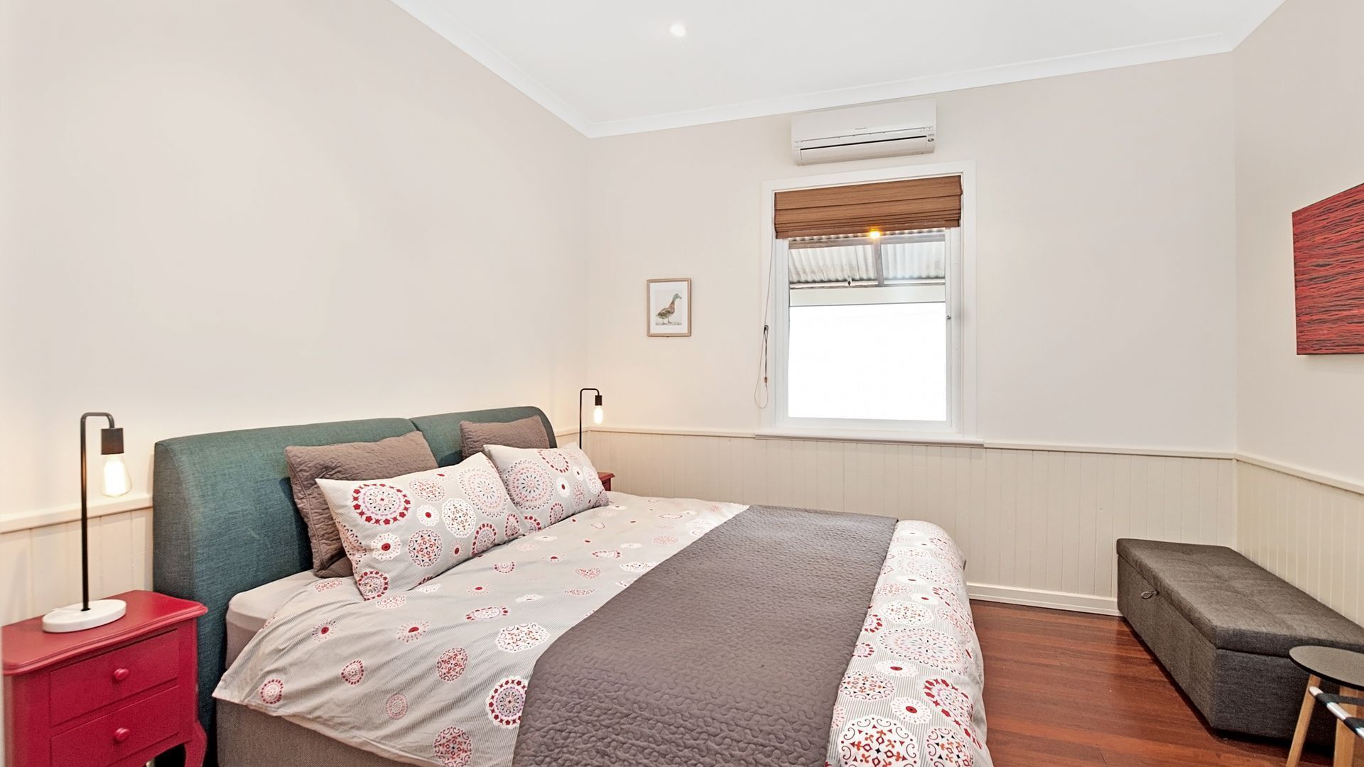 Bottlebrush Cottage & Studio — image 6