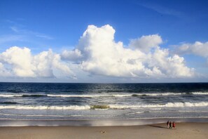 Am Strand, Liegestühle