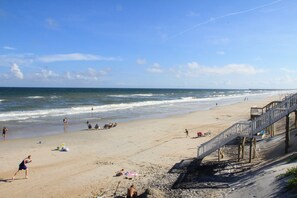 Am Strand, Liegestühle