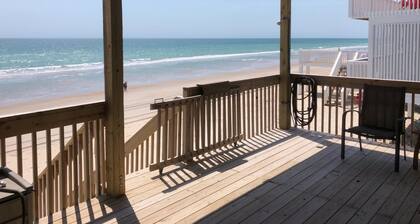 Terrapin Station: Oceanfront Home for Vacation Rental, Pet Friendly, Sleeps 10