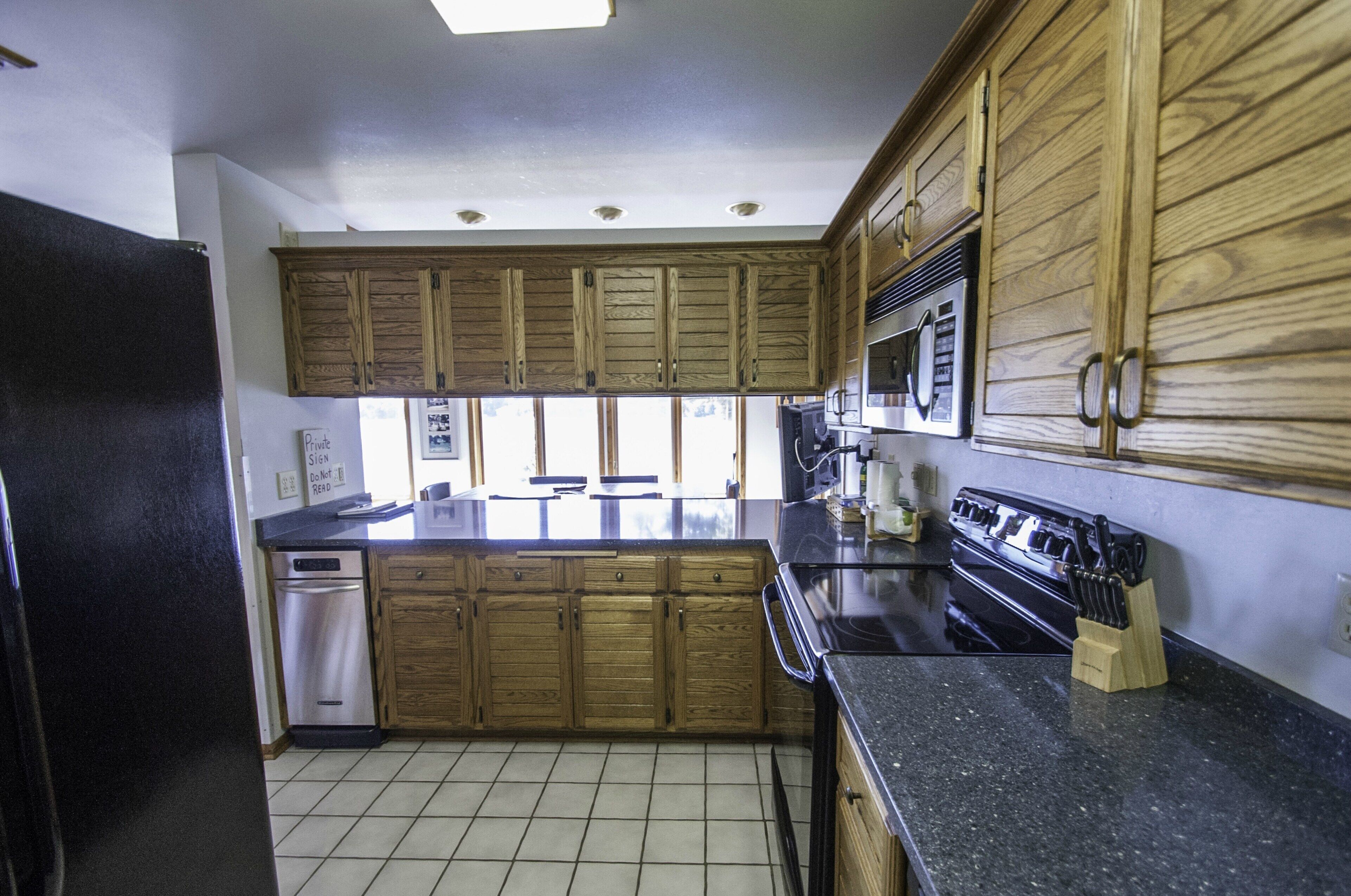  Cabin Fever!!! Bully's Pearl Lake, WIFI Netflix