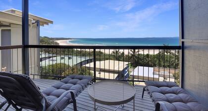 Three bedroom unit on Cylinder Beach with fabulous views.