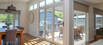 VILLA URBANE : Bright