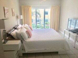 2 Schlafzimmer, Zimmersafe, Bügeleisen/Bügelbrett, kostenloses WLAN