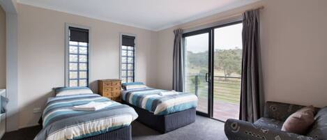 2 bedrooms, iron/ironing board, travel crib, bed sheets