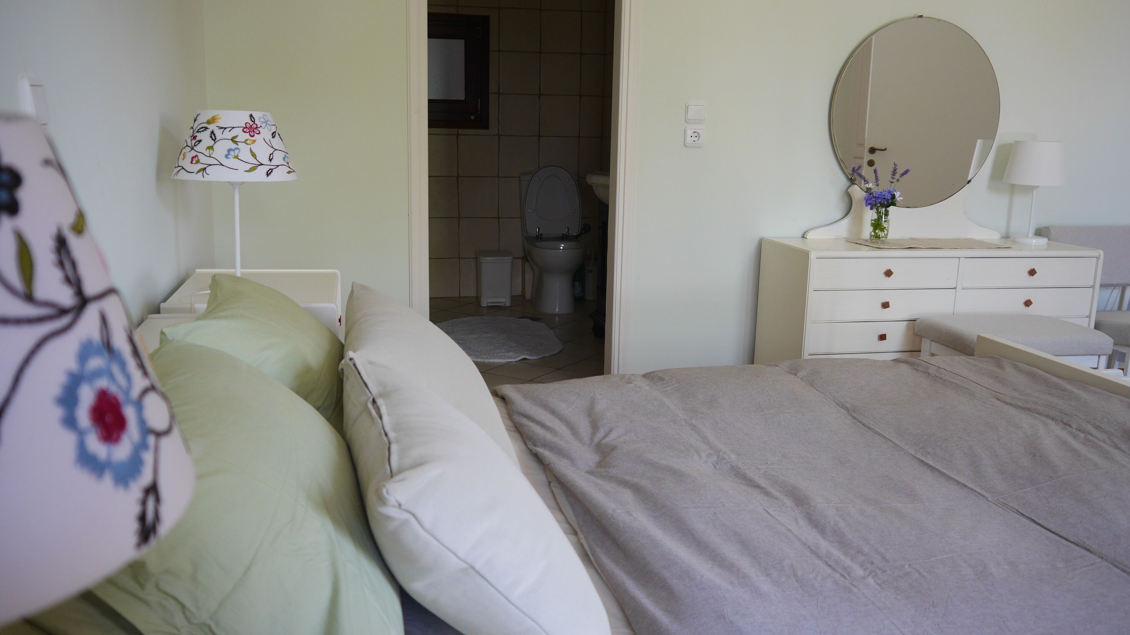 House with garden on Apollo beach