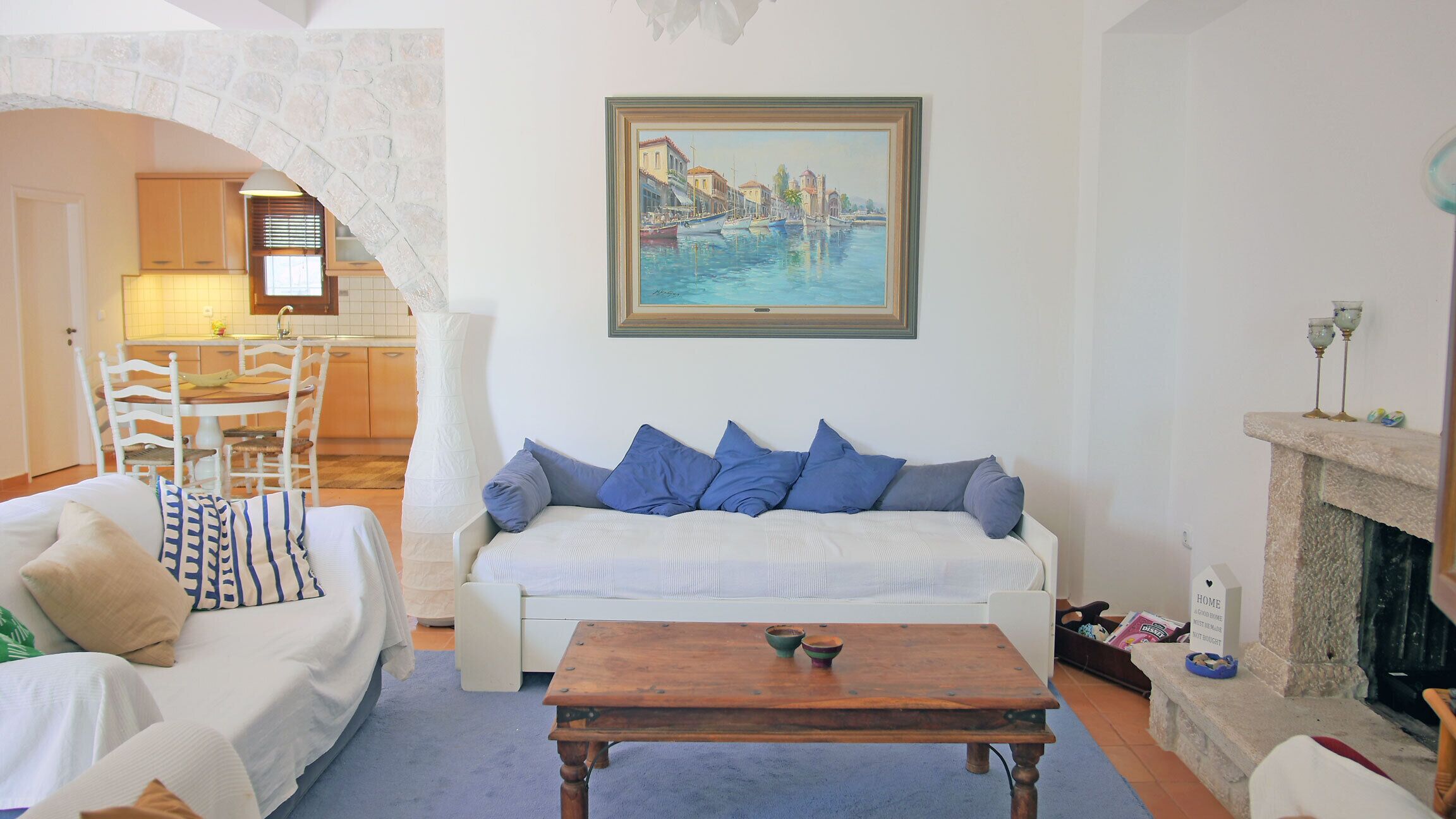 House with garden on Apollo beach