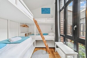 4 chambres, fer et planche Ă repasser, lit parapluie, Wi-Fi