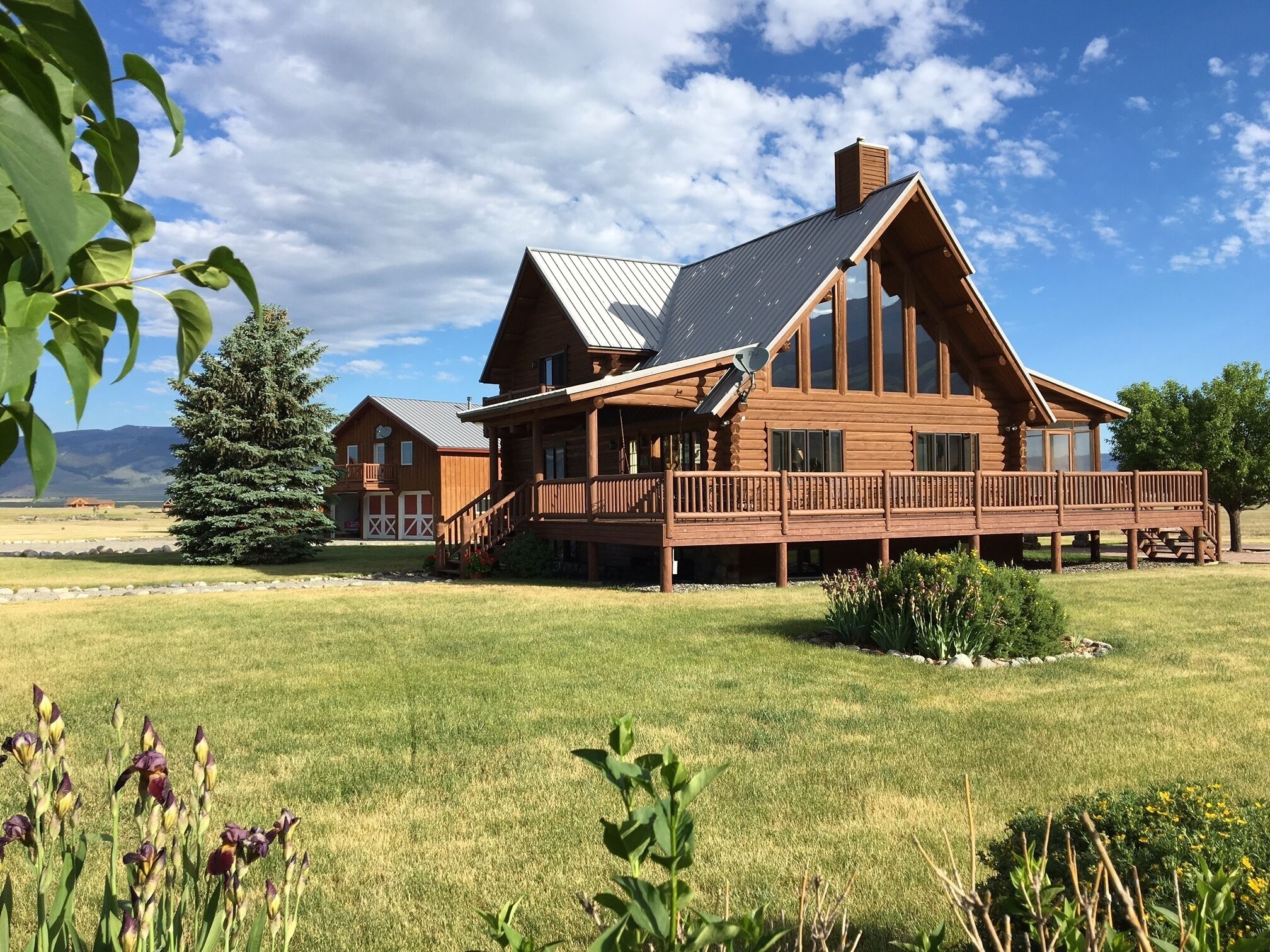 The Pleasant Pheasant ~ Single/Multi-Family Retreat - 20 Acres