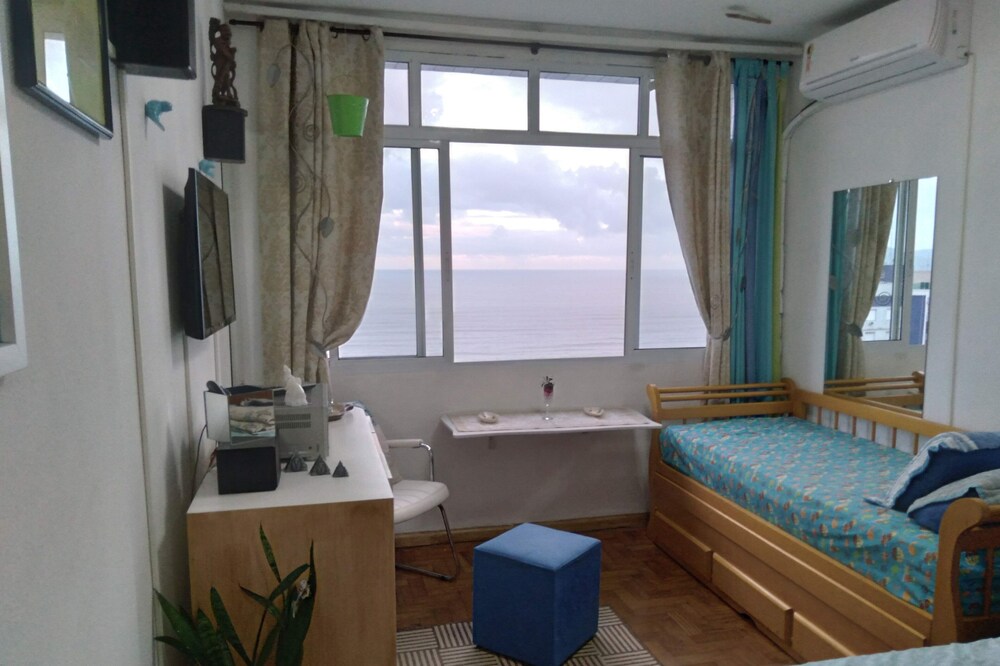 Cozy Apt, Panoramic View.