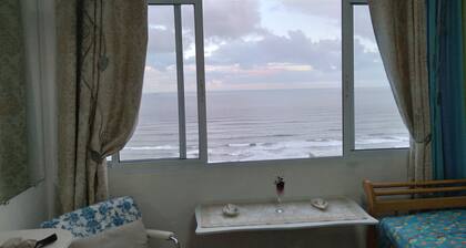 Apt confortable, vue panoramique.