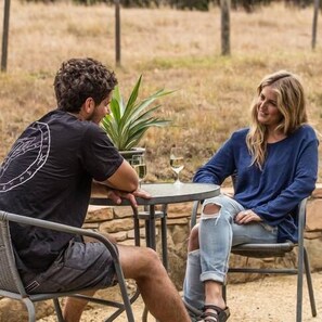 Property grounds - Bellbrae Mudbrick Love Shack (Bellbrae)