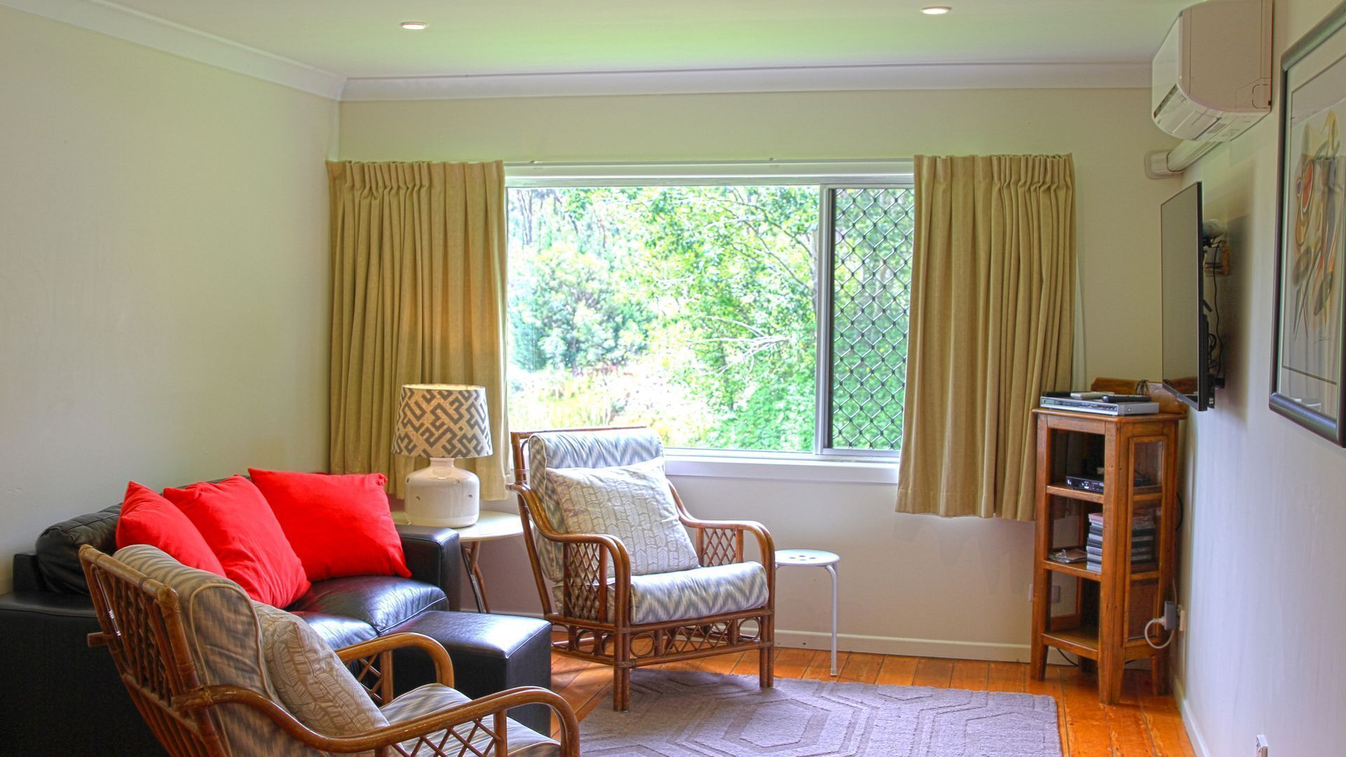  Pepper Tree - country house - repeat visits!! wonderful guest reviews!!