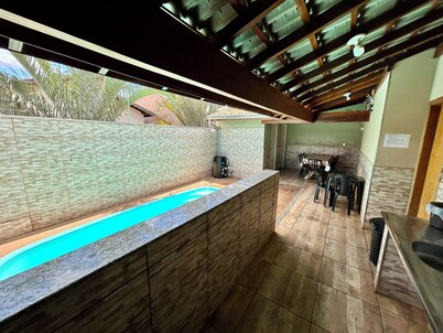 Heated Swimming Pool, Air-Conditioned Living Room and Bedrooms, Net, WiFi, Complete House! (Aroeira)